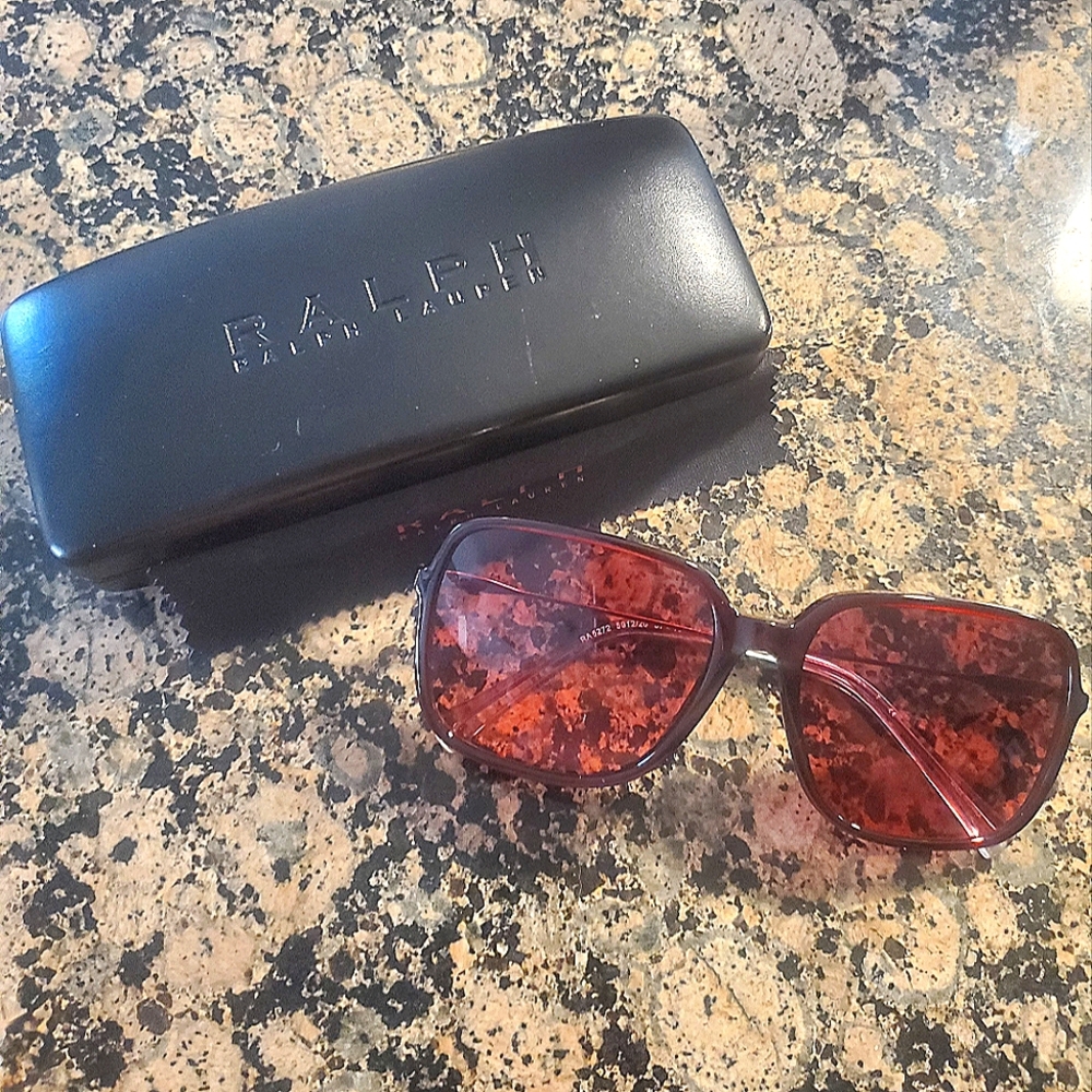 Ralph Red Sunglasses - Picture 2 of 4